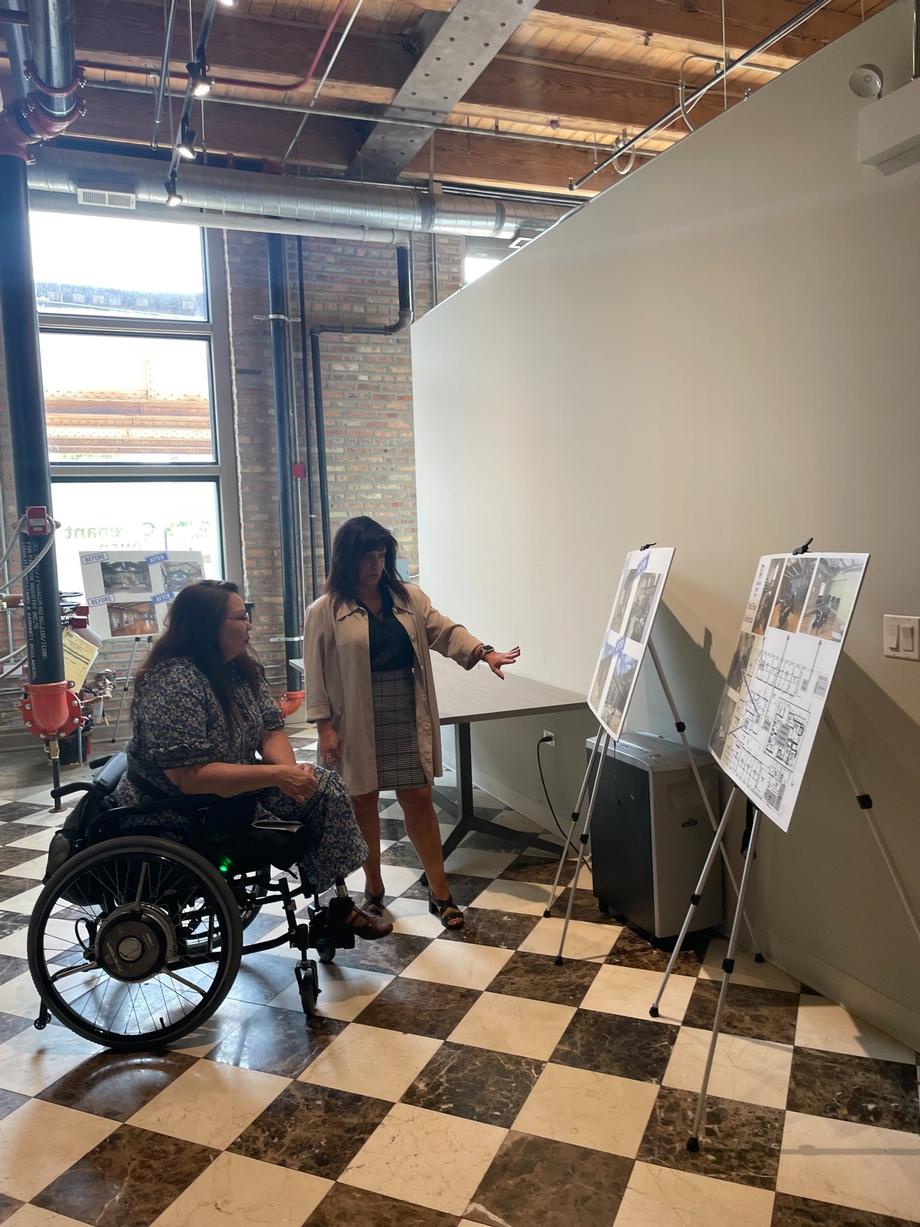 Duckworth Underscores Her Efforts to Help Chicago Youth Experiencing Homelessness