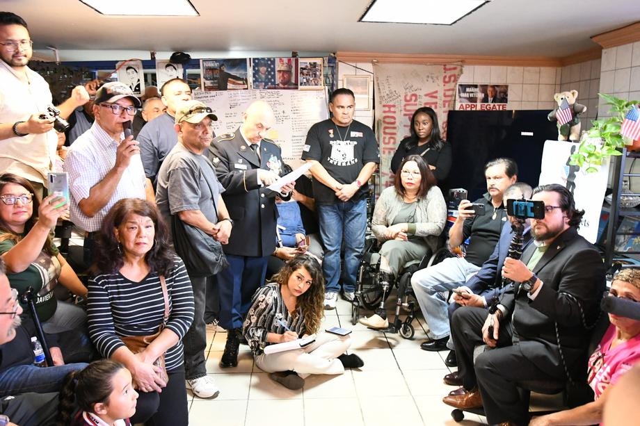 On Veterans Day, Duckworth Visits Deported Veterans in Tijuana